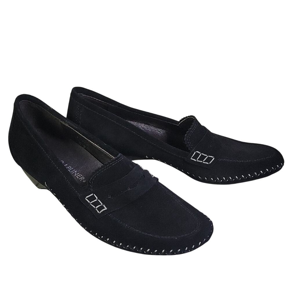Donald J. Pilner Petra Black Suede Loafers Womens Size 6.5